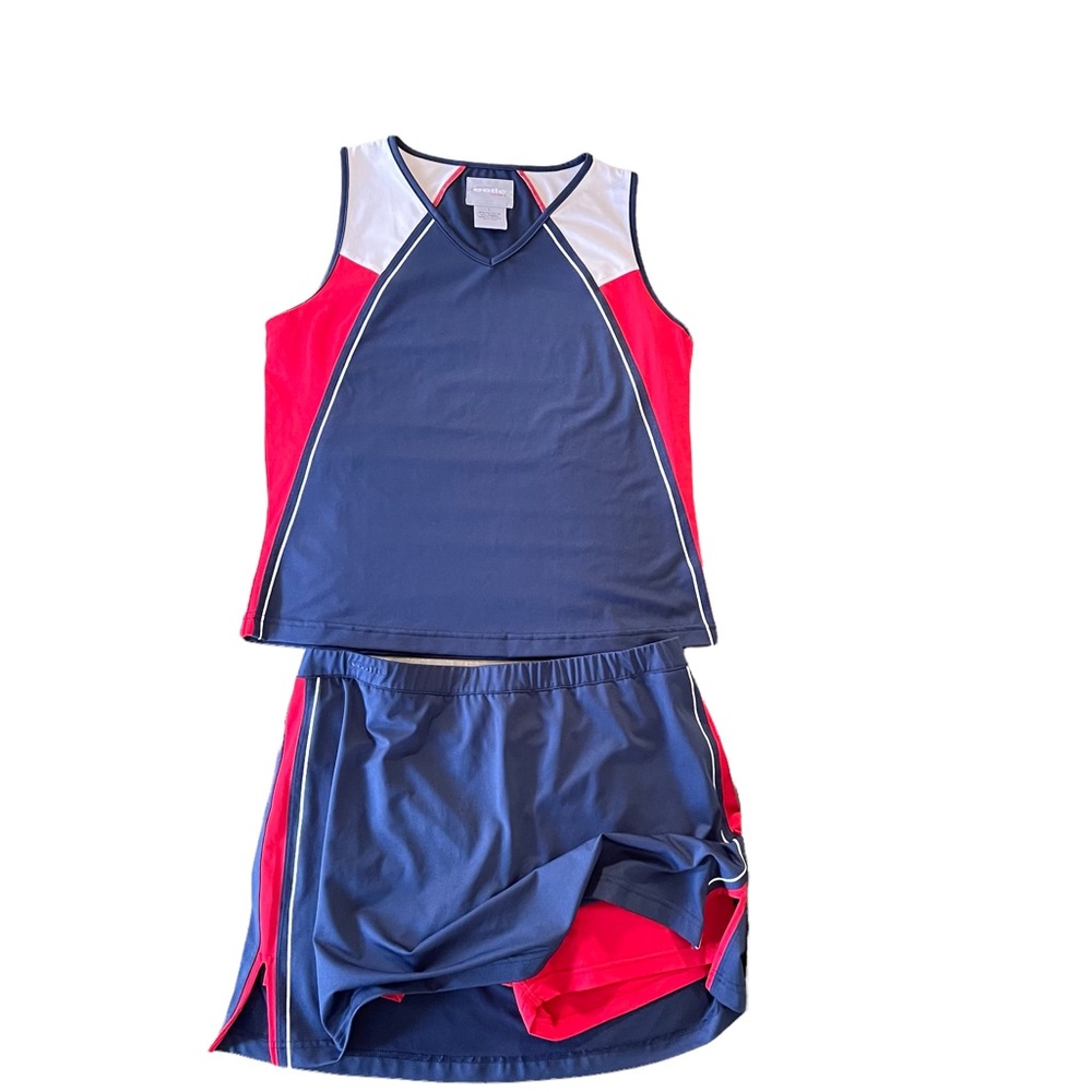 Bolle 90’s tennis outfit fits like sz 6-8 but marked size large EUC